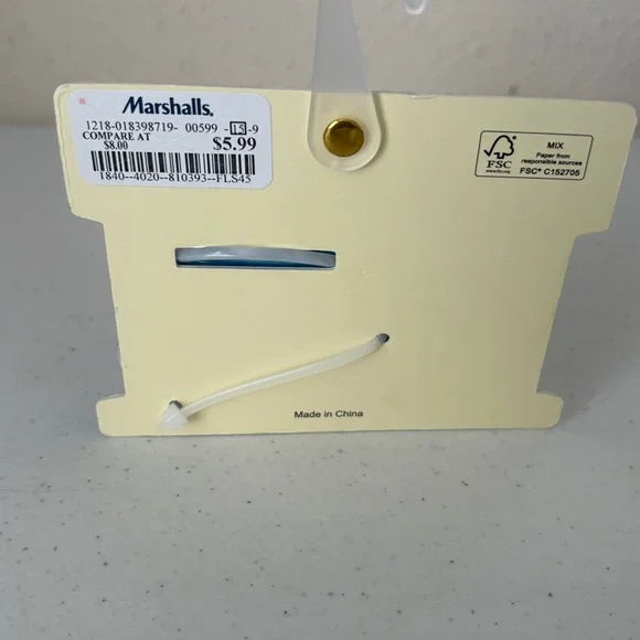 Piper K Blue Whale Hair Clip - Picture 4 of 4